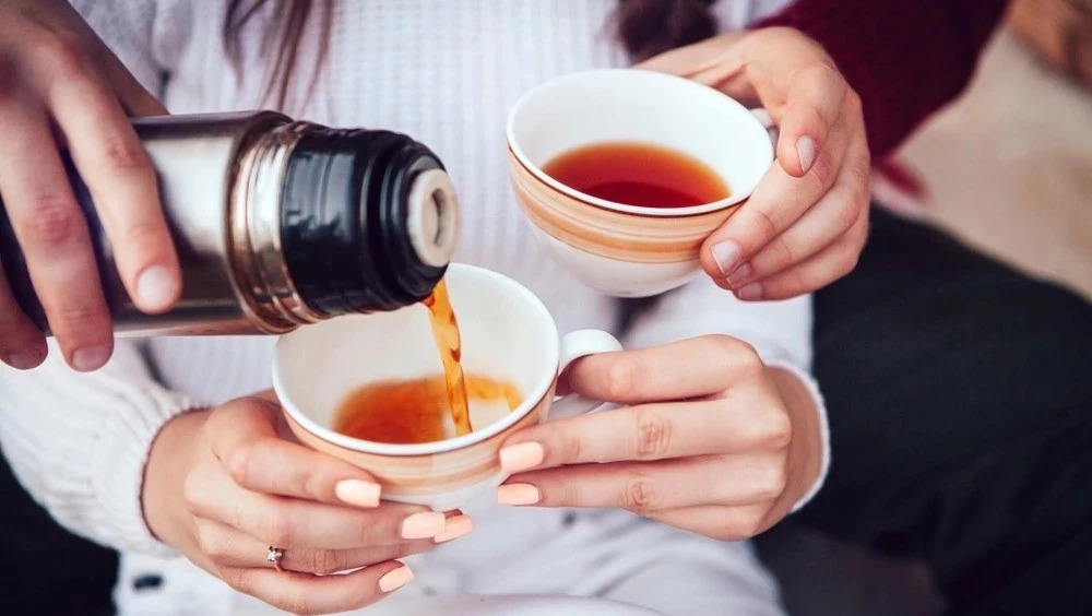 长期用保温杯泡茶致癌?传了这么多年居然是假的,只是影响茶的味道!
